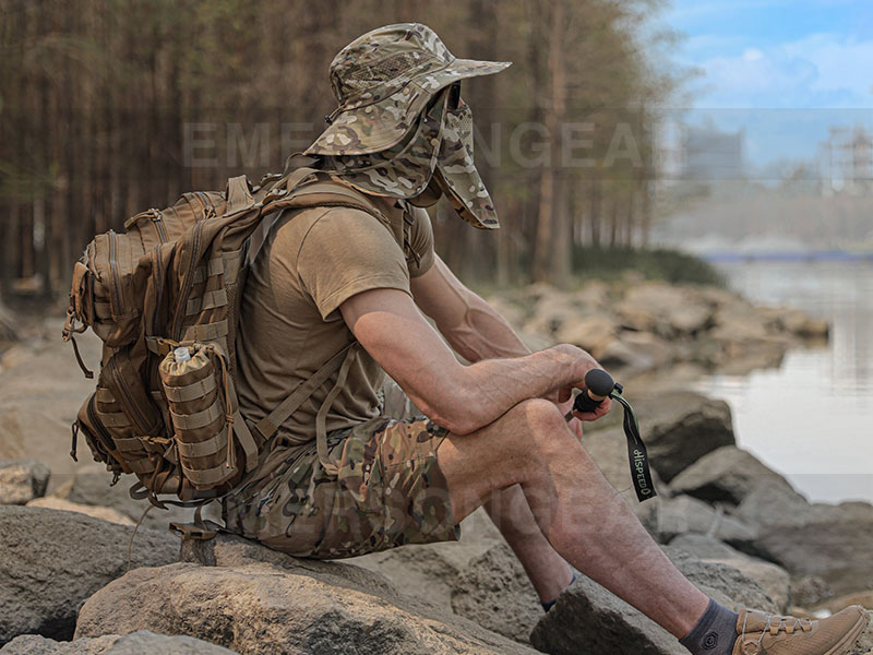 Emersongear UV100+ Chapeau Boonie Multifonctionnel Détachable à Volants 'Lézard à Volants'