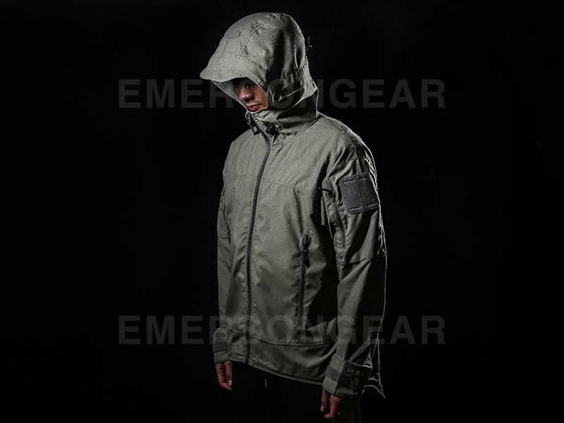 Coupe-vent tactique Emersongear Outdoor Commute « Attraper le vent »